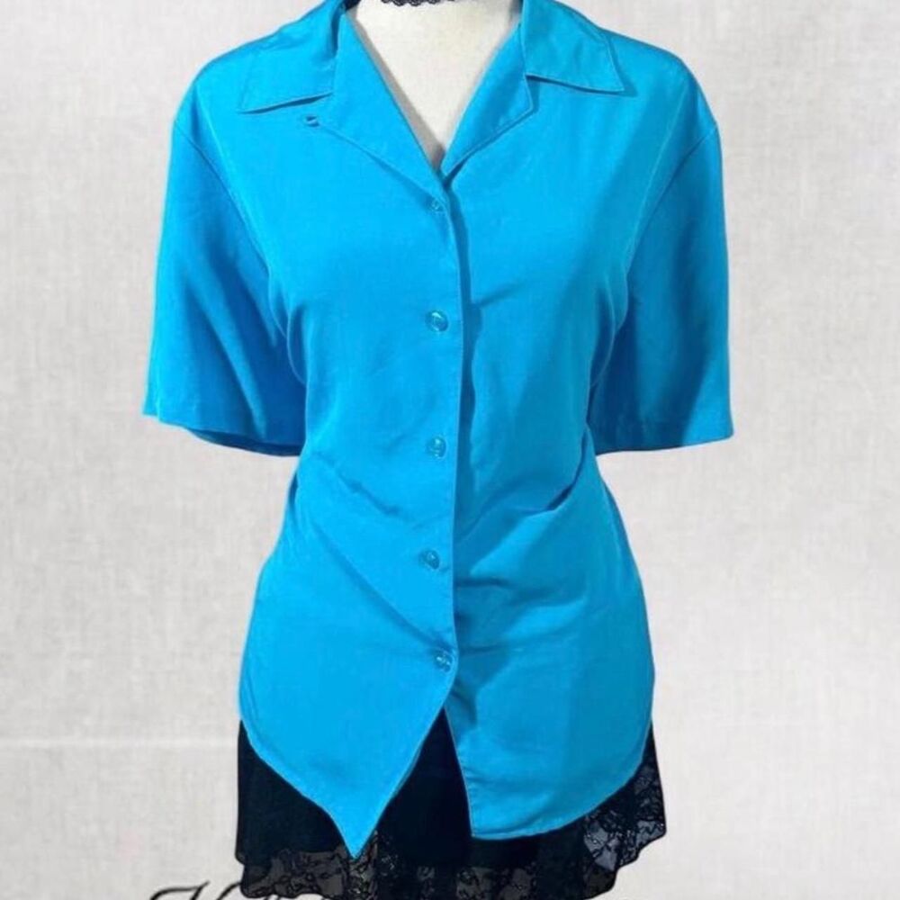 Minimalist Office Style Collared Blue Button Up Blouse